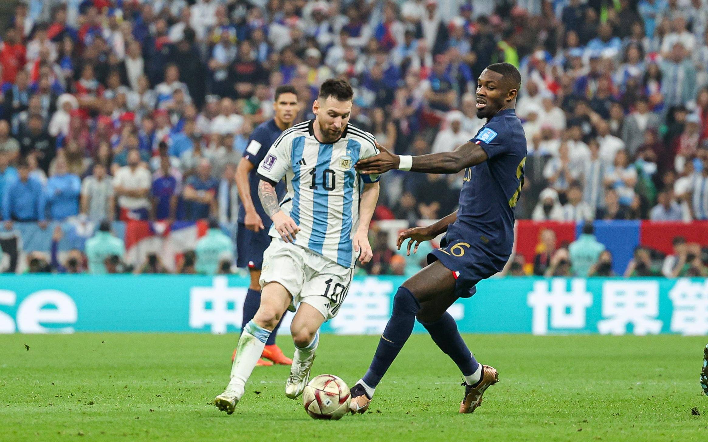 经济繁荣并 经济繁荣并