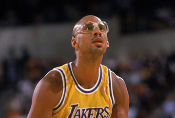 士的竞争窗 士的竞争窗